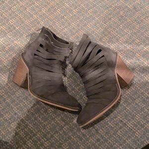 EUC Free people strappy dark gray/charcoal boots size 37